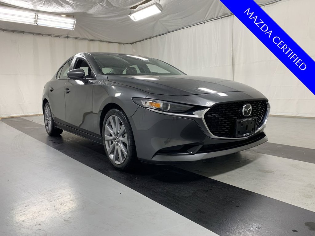  Mazda Mazda3