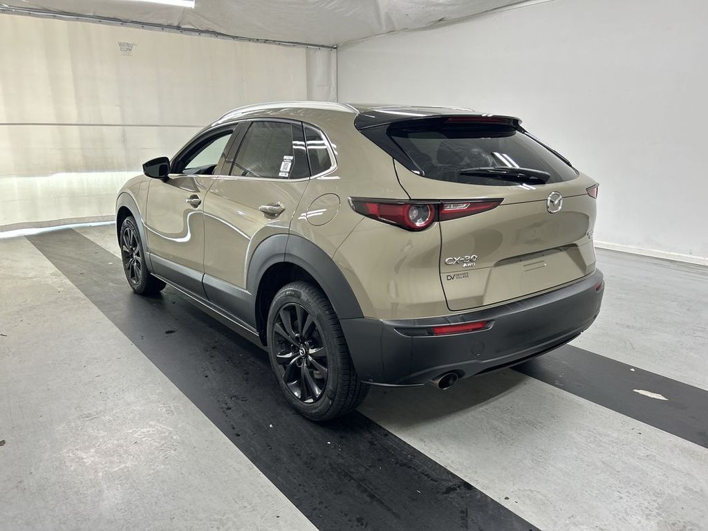 2024 Mazda CX-30 Carbon Turbo - Photo 7