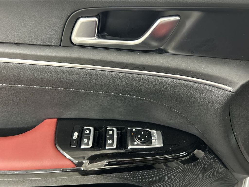 2026 Kia K5 GT-Line - Photo 10
