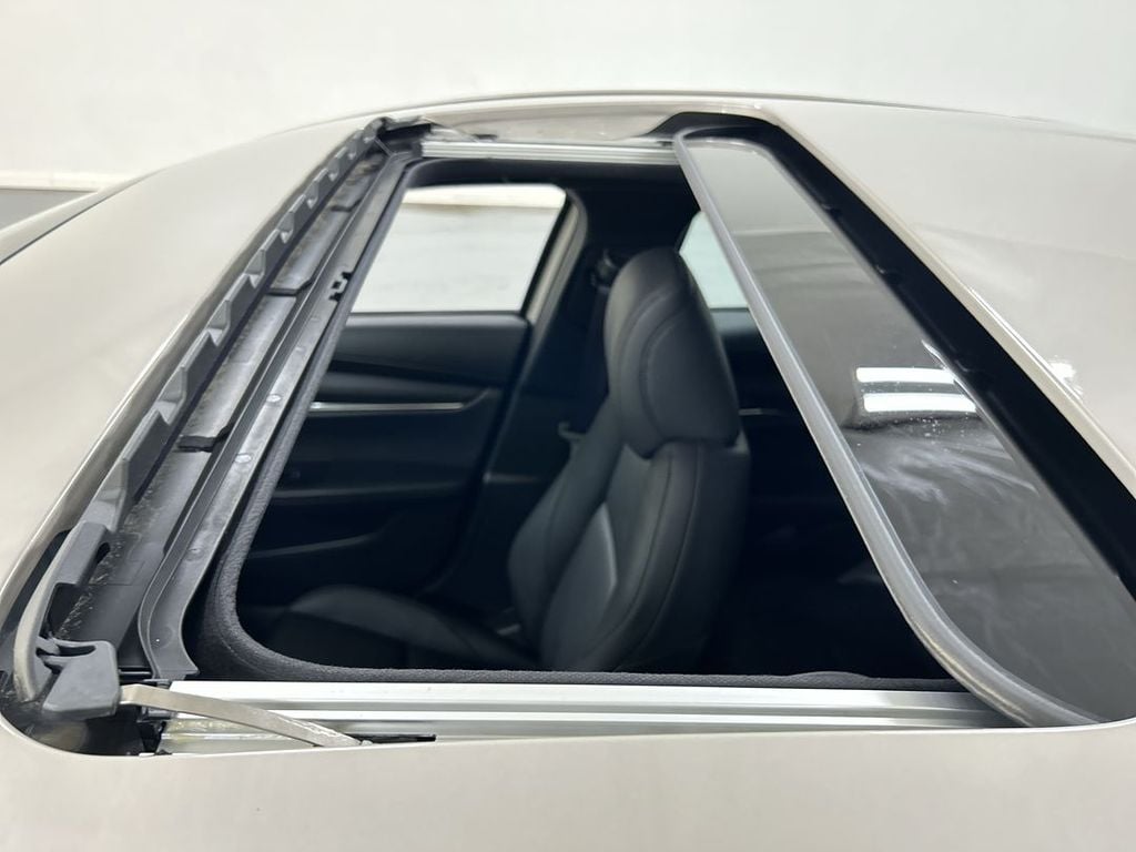 2025 Mazda Mazda3 Preferred - Photo 18
