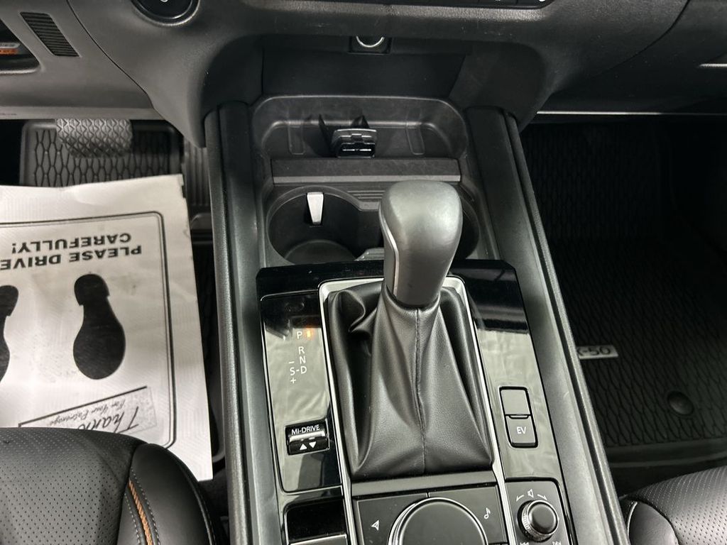 2025 Mazda CX-50 Premium - Photo 16