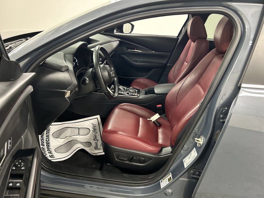 2023 Mazda CX-30 Carbon Edition - Photo 9