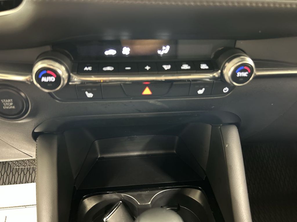 2025 Mazda Mazda3 Preferred - Photo 15