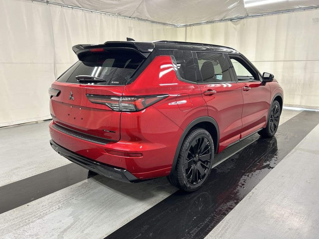 New 2026 Mitsubishi Outlander Black Edition SUV