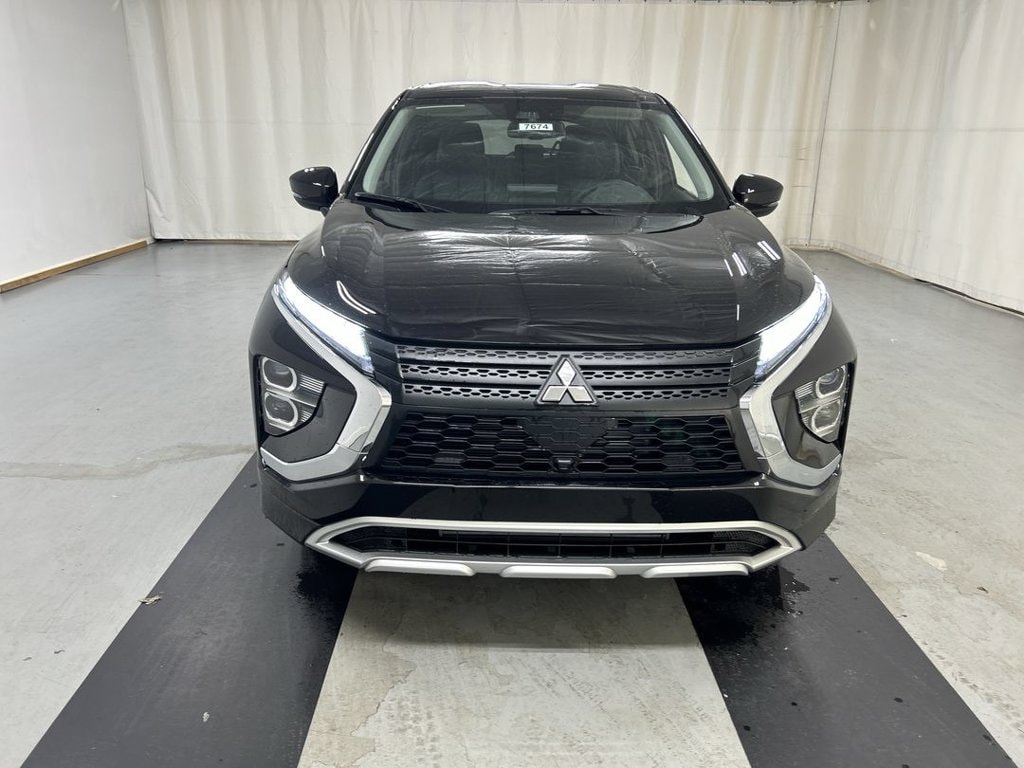 New 2026 Mitsubishi Eclipse Cross SE SUV