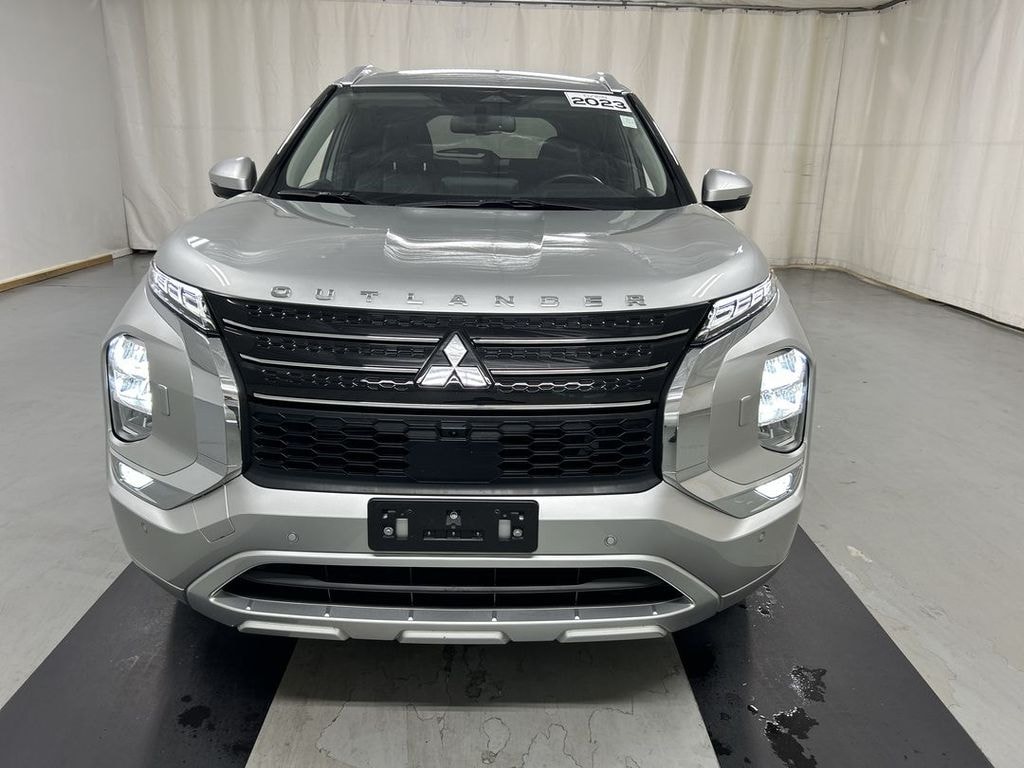 Used 2023 Mitsubishi Outlander SEL SUV