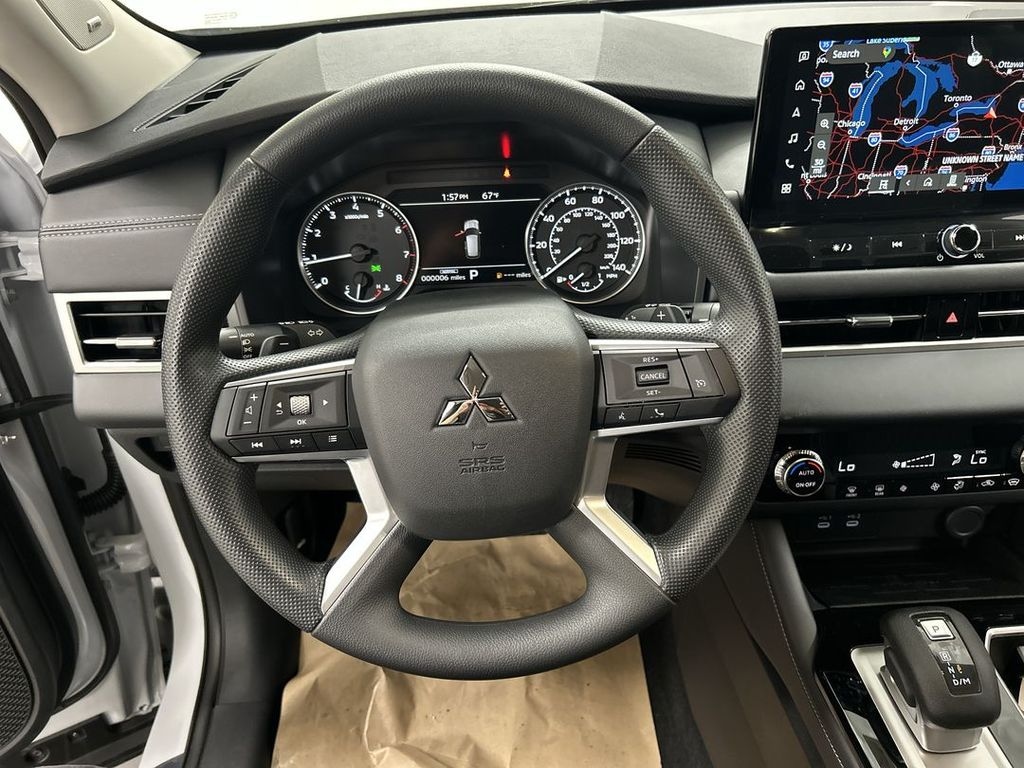 New 2026 Mitsubishi Outlander ES SUV