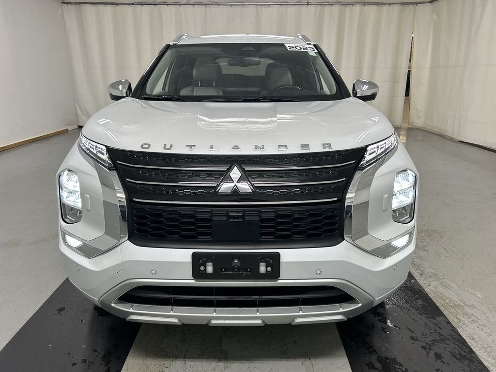 Used 2023 Mitsubishi Outlander SEL SUV