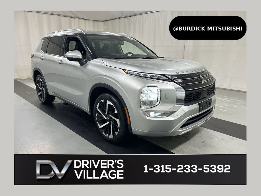 Used 2023 Mitsubishi Outlander SEL SUV