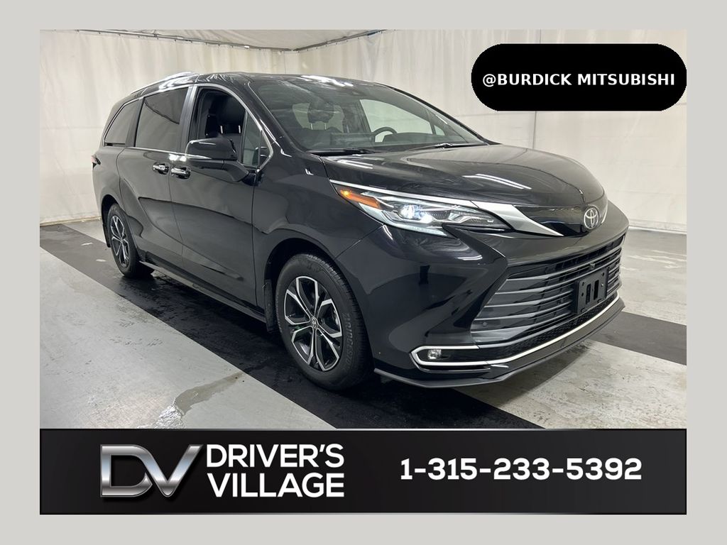 2026 Toyota Sienna Platinum