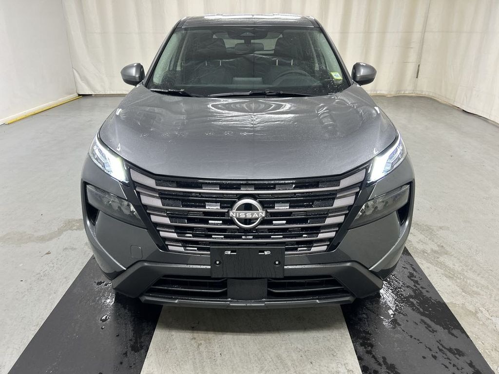 New 2026 Nissan Rogue SV SUV