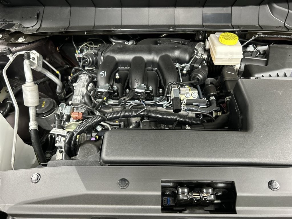 2026 Nissan Pathfinder SV - Photo 9