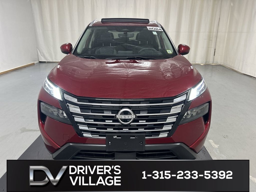 Used 2024 Nissan Rogue SV SUV