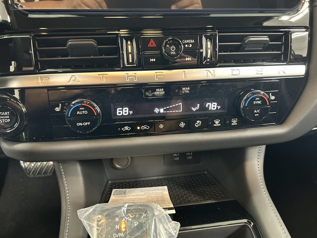 2026 Nissan Pathfinder SV - Photo 17
