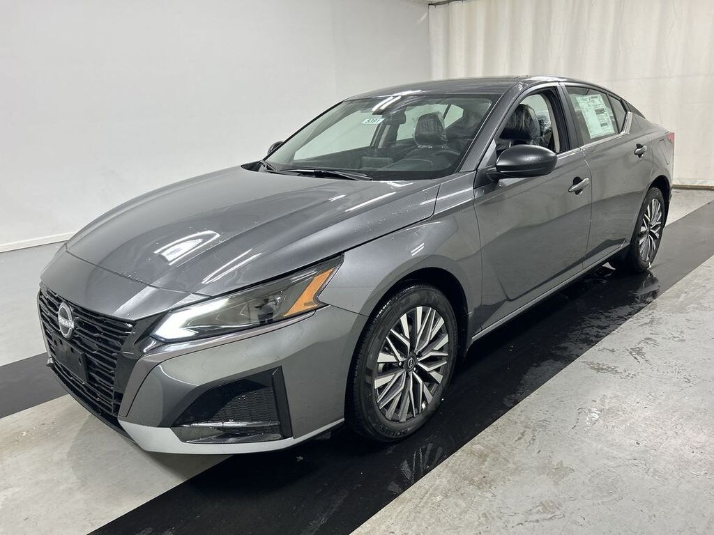 New 2026 Nissan Altima 2.5 SV Sedan