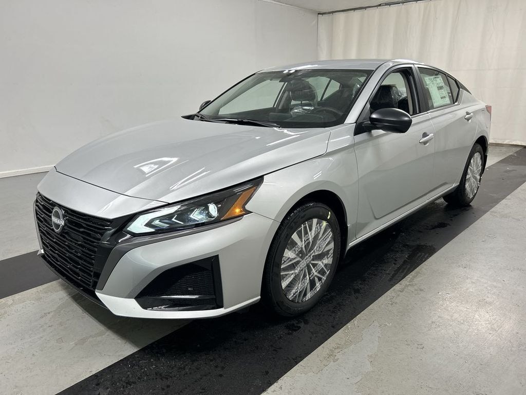 New 2026 Nissan Altima 2.5 SV Sedan
