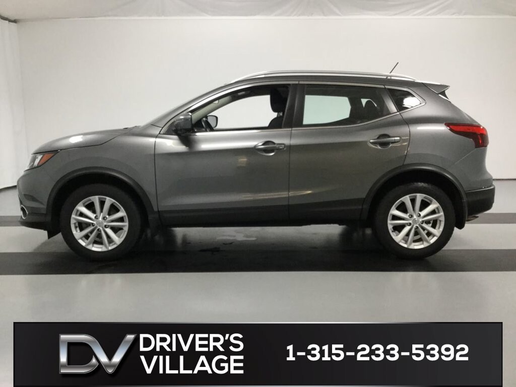 Used 2017 Nissan Rogue Sport SV SUV