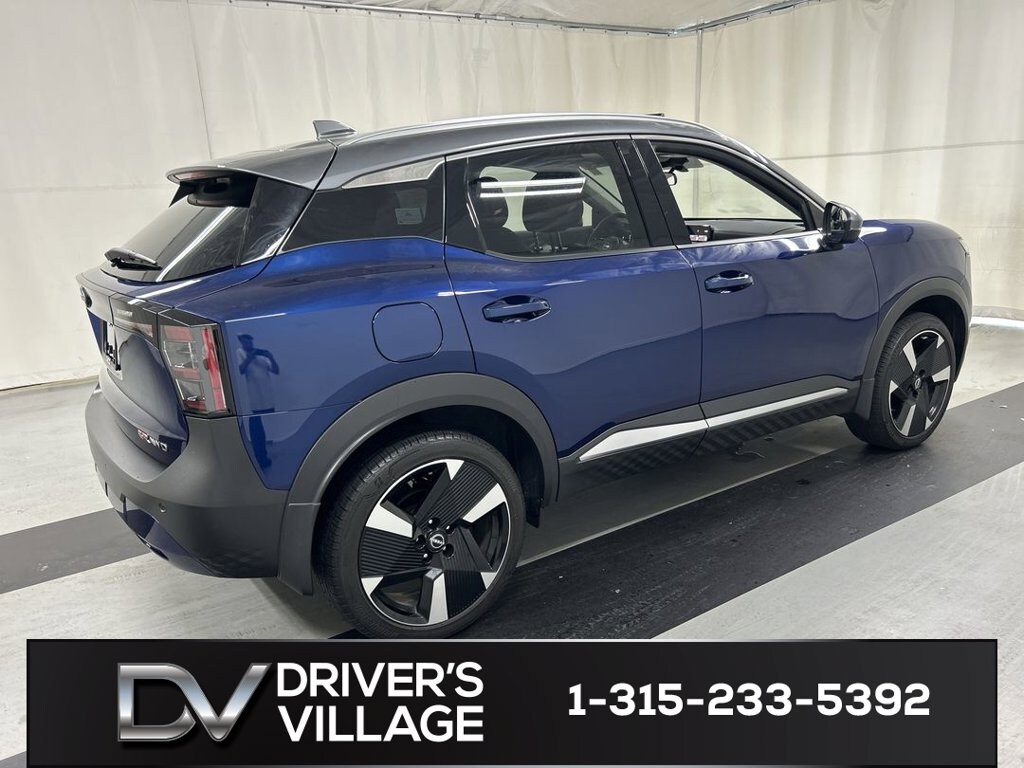 Used 2025 Nissan Kicks SR SUV