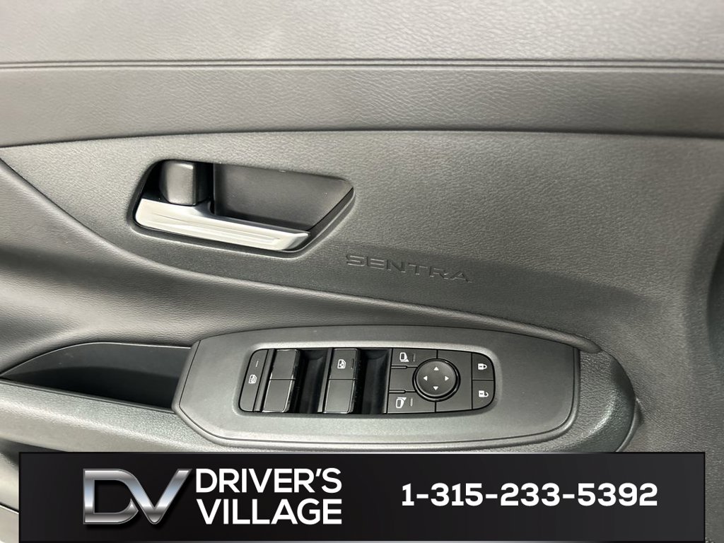 2026 Nissan Sentra SV - Photo 11