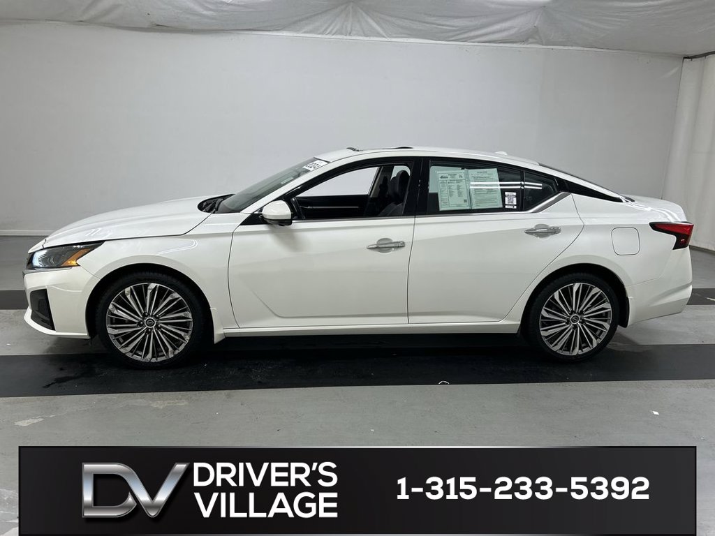 2024 Nissan Altima SL - Photo 6