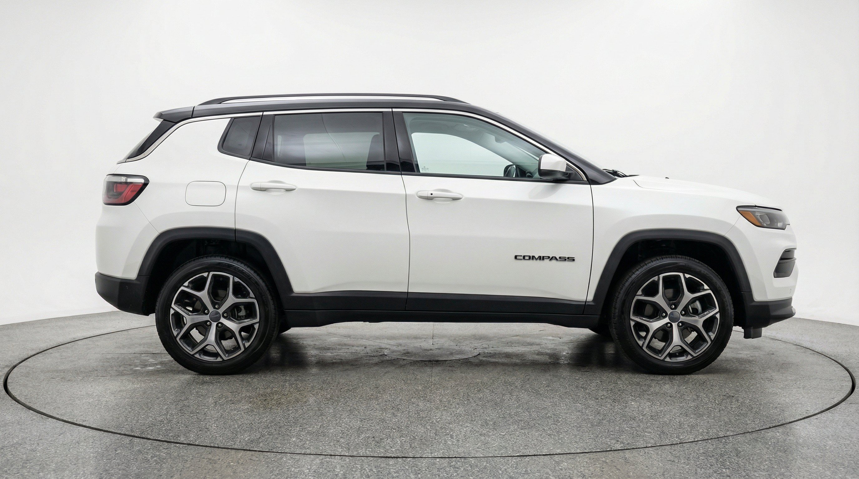 Thumbnail: 2025 Jeep Compass - 10