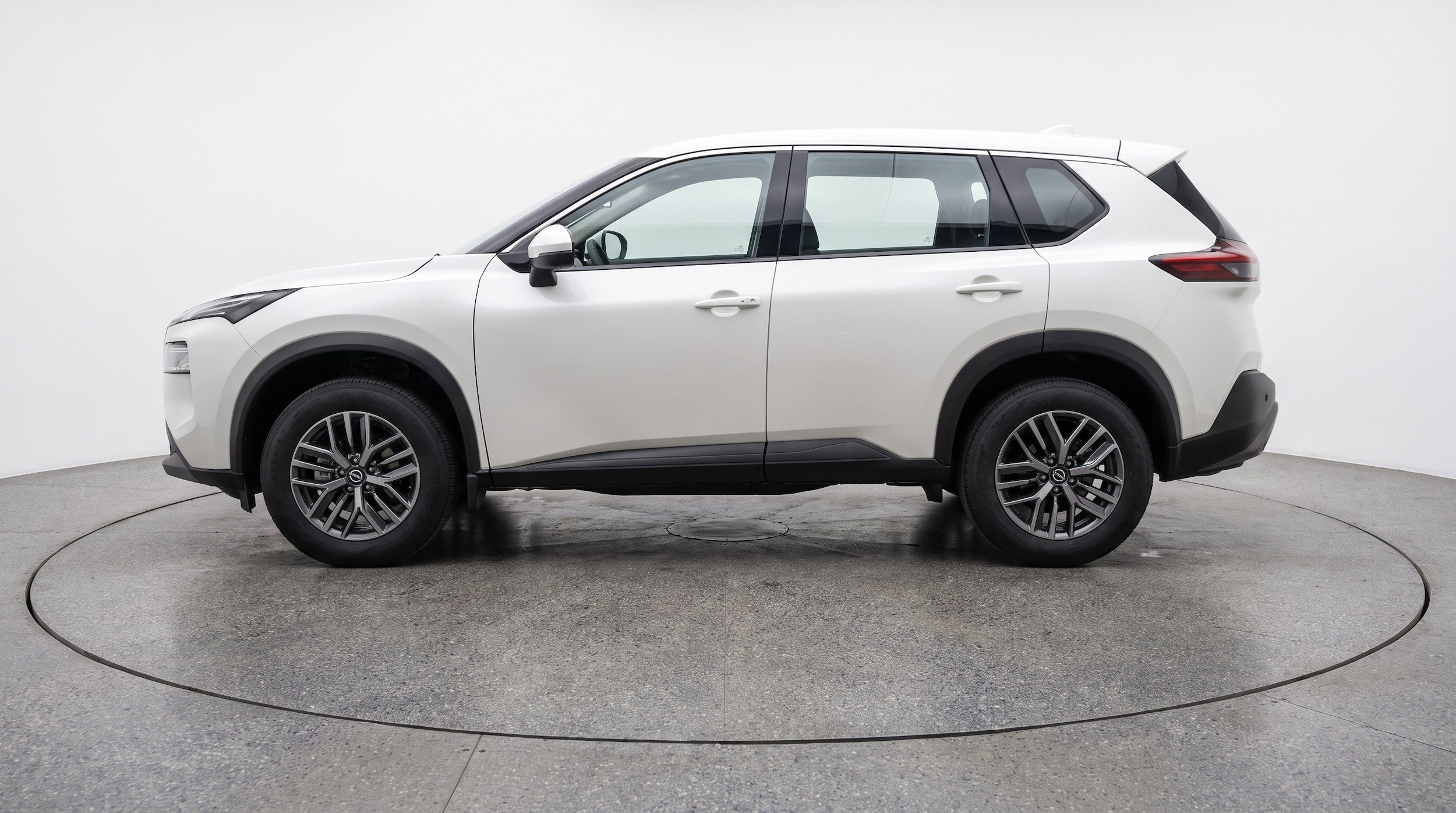 Thumbnail: 2026 Nissan Rogue - 5
