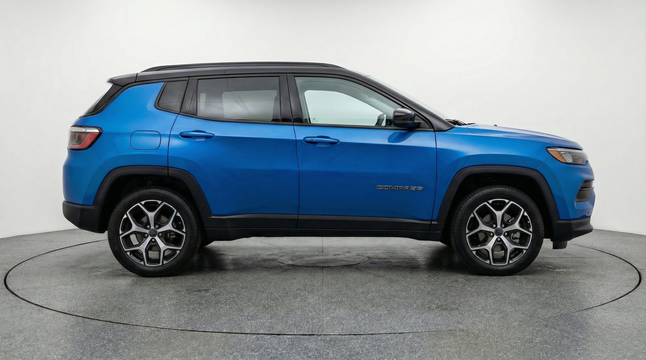 Thumbnail: 2025 Jeep Compass - 10
