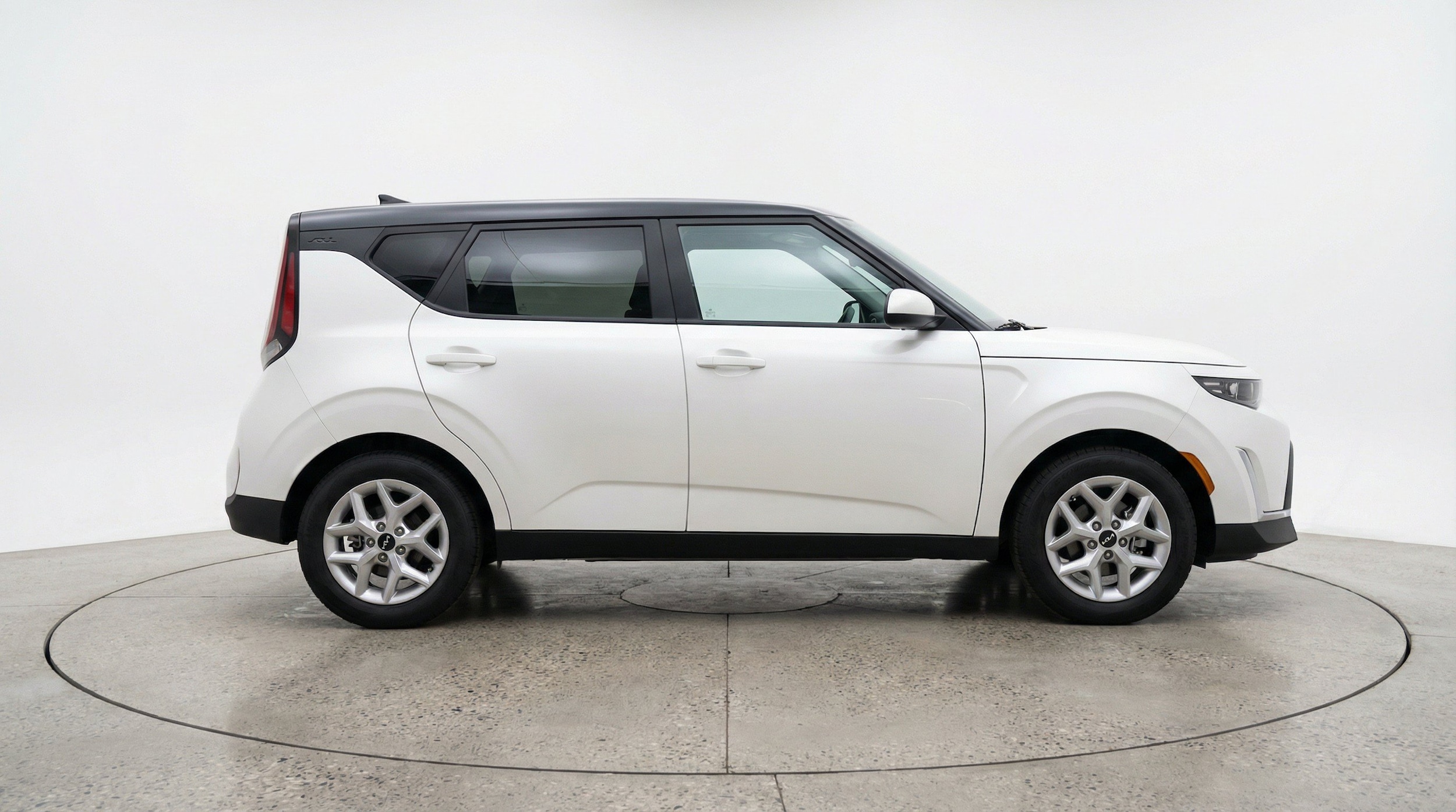 Thumbnail: 2025 Kia Soul - 10