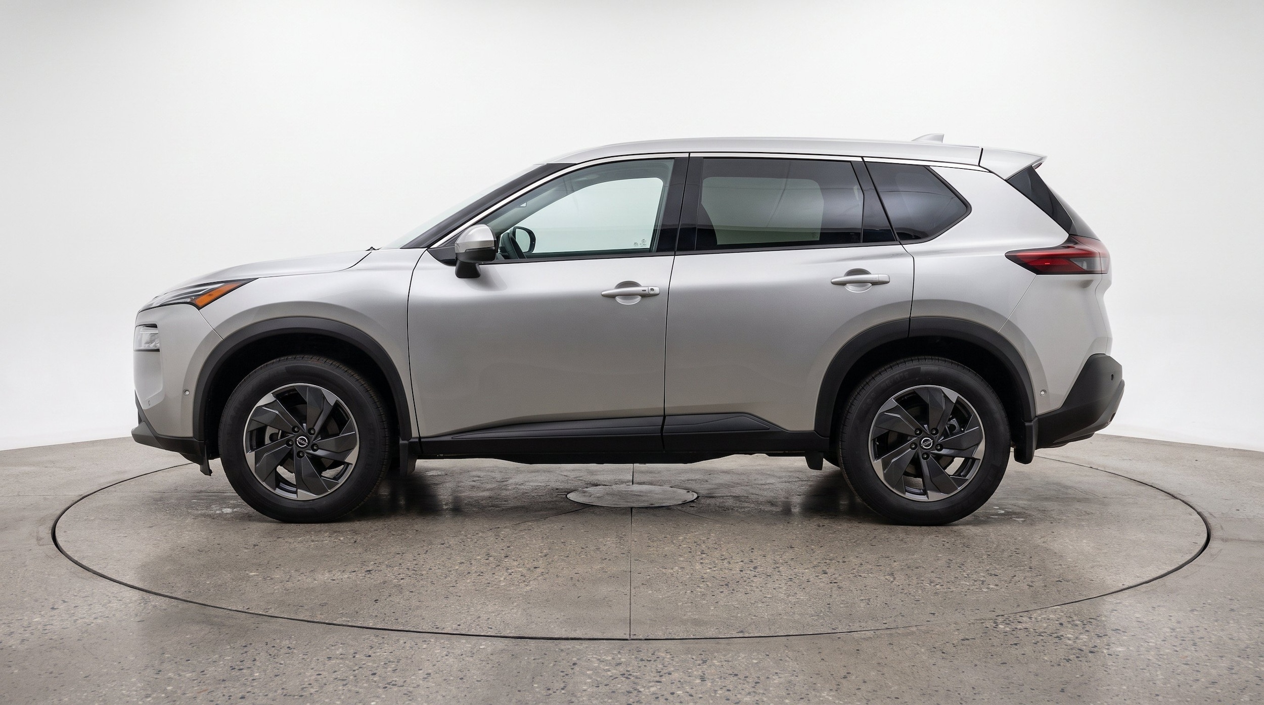 Thumbnail: 2025 Nissan Rogue - 5