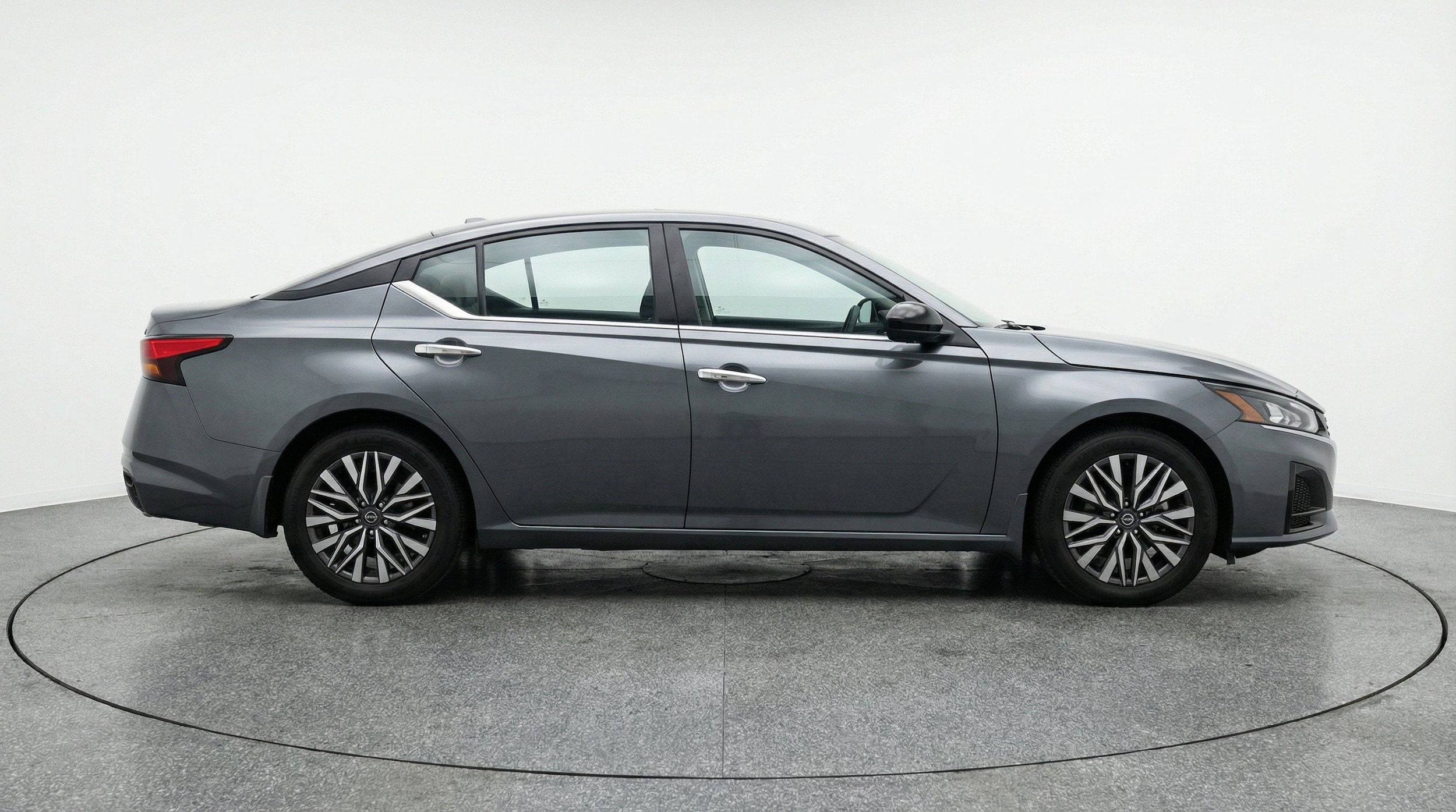 Thumbnail: 2025 Nissan Altima - 10