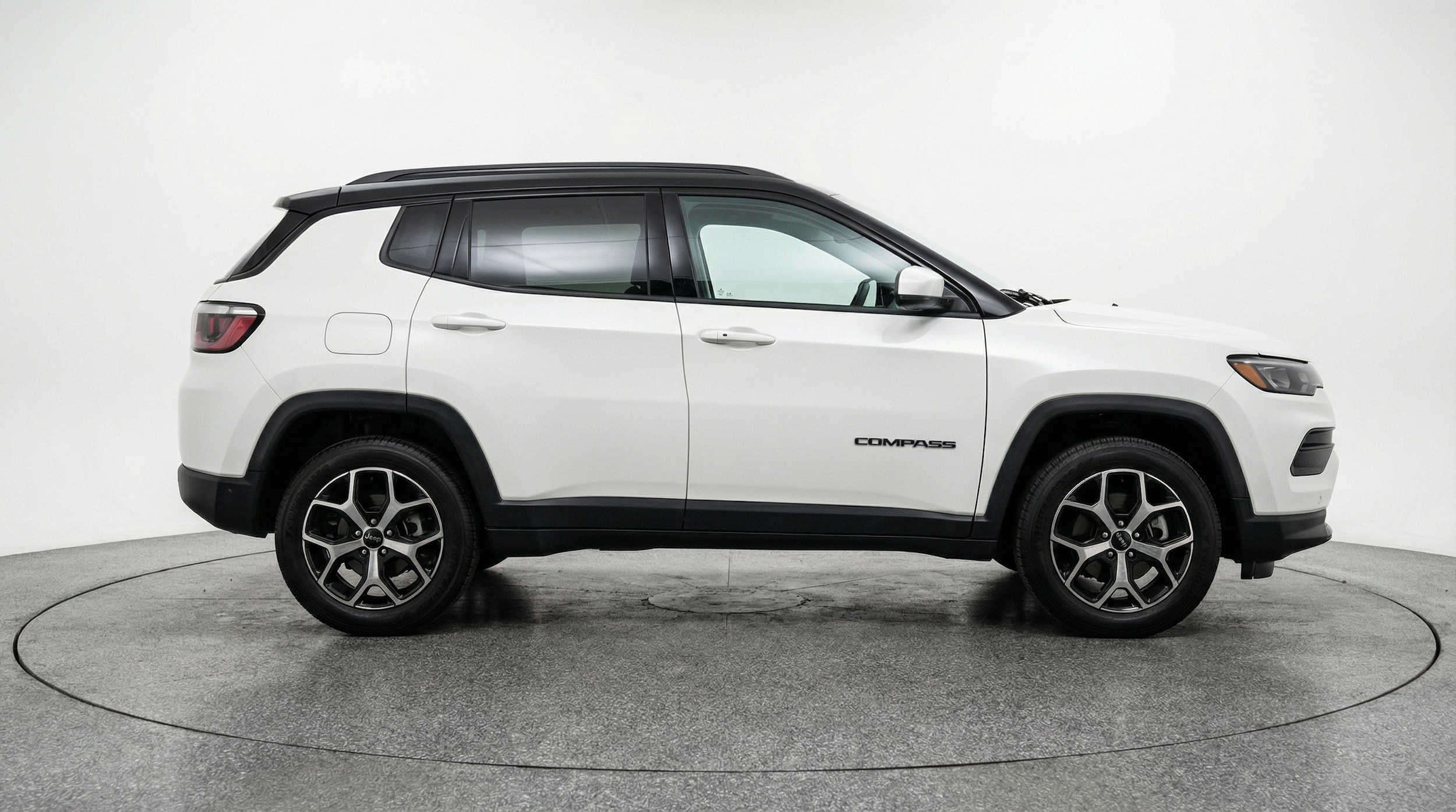 Thumbnail: 2025 Jeep Compass - 10
