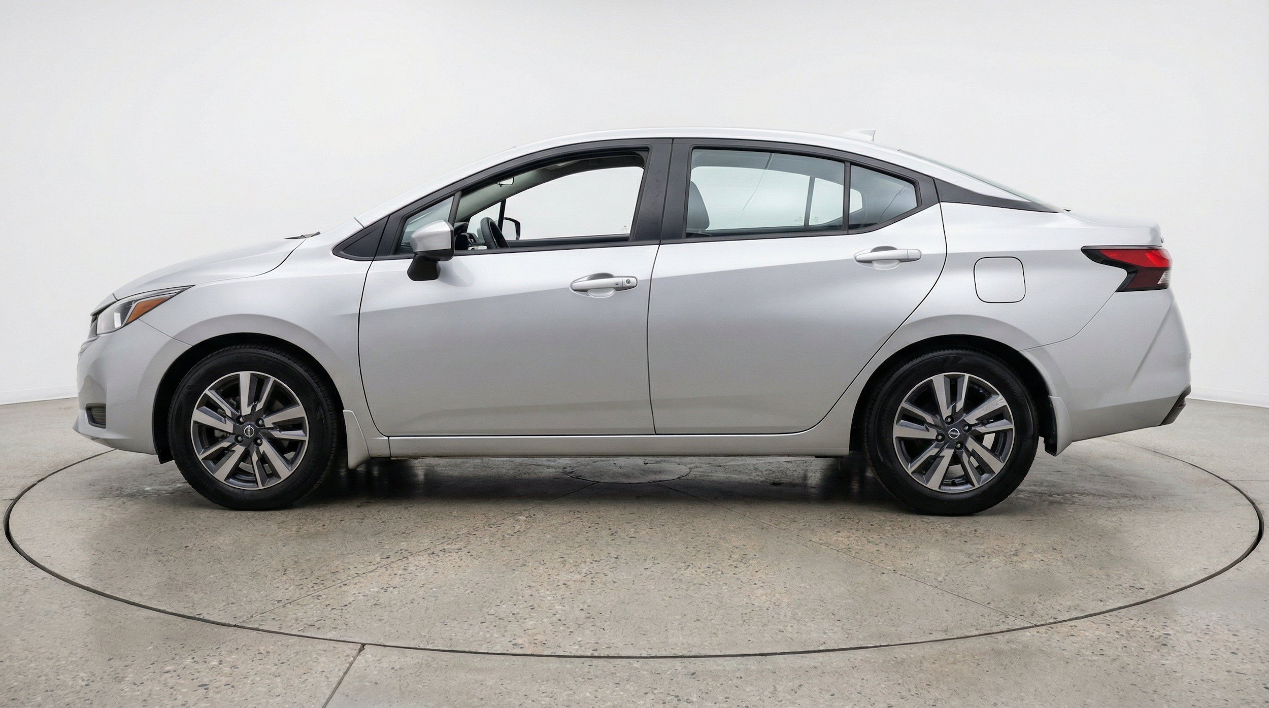 Thumbnail: 2025 Nissan Versa - 5