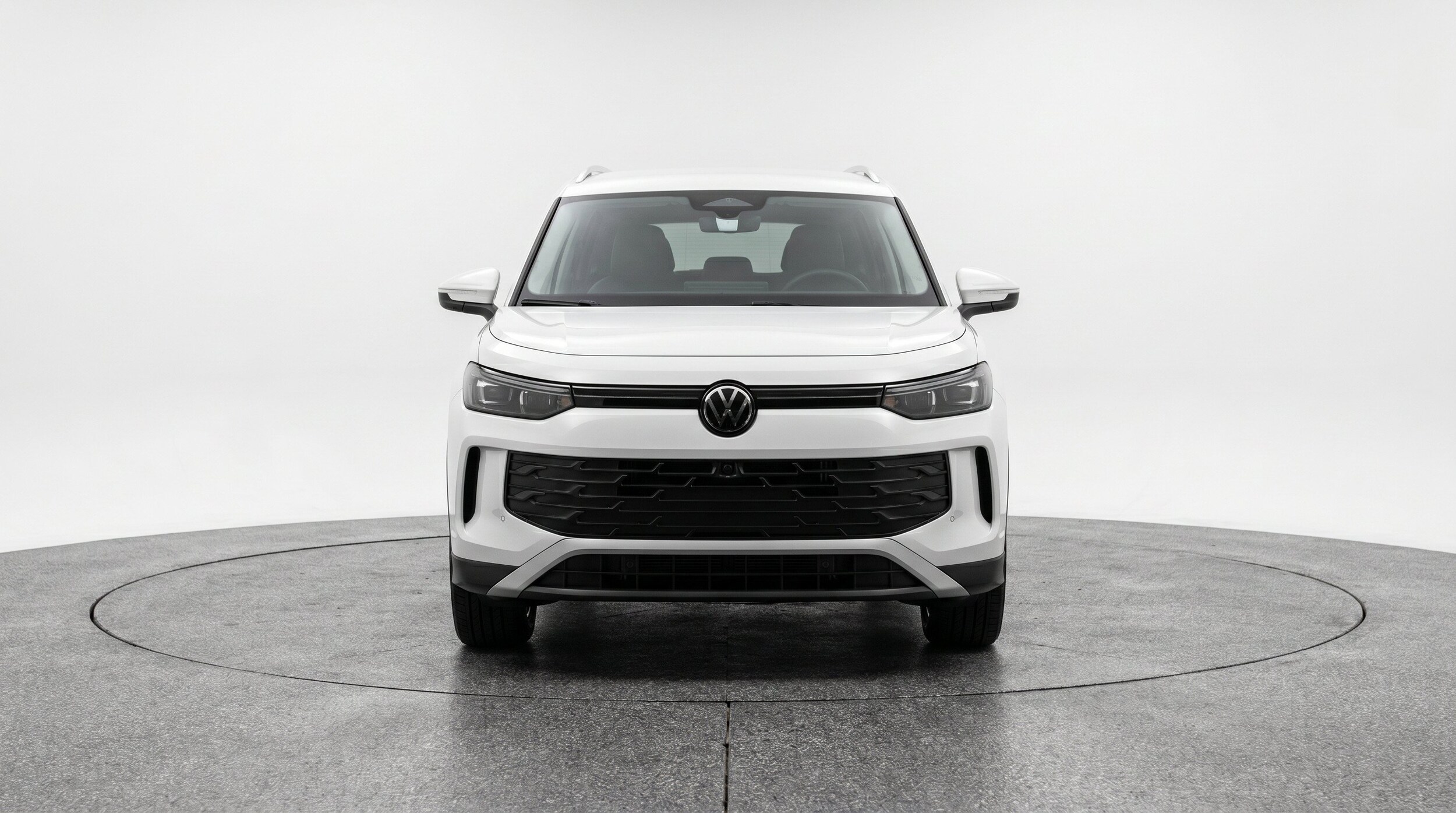 Thumbnail: 2026 Volkswagen Tiguan - 2