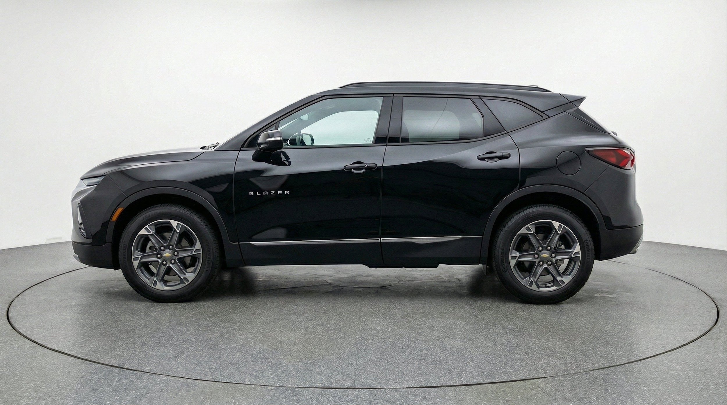 Thumbnail: 2025 Chevrolet Blazer - 5