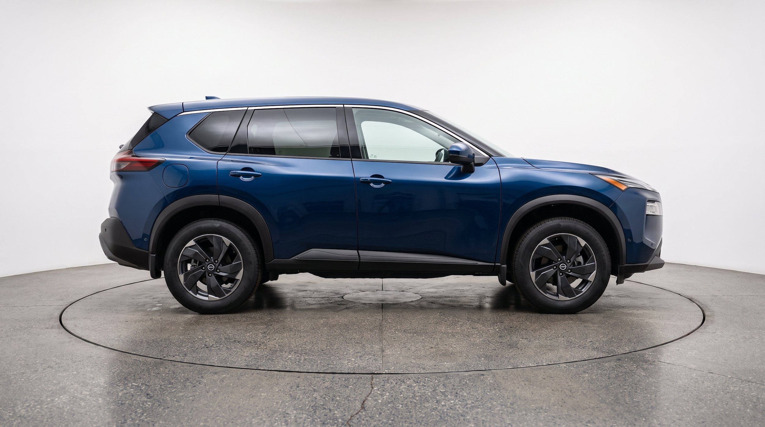 Thumbnail: 2025 Nissan Rogue - 10