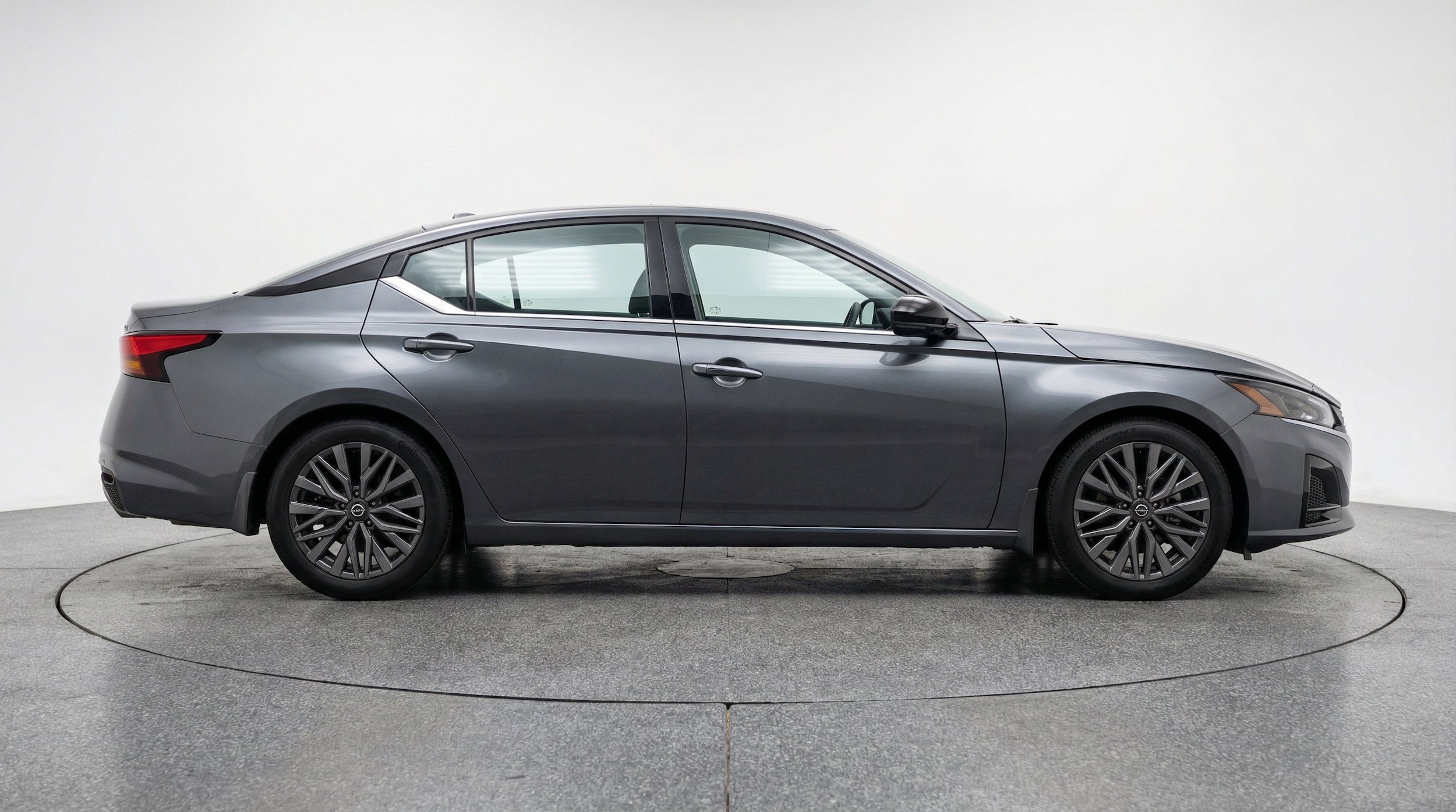 Thumbnail: 2025 Nissan Altima - 11