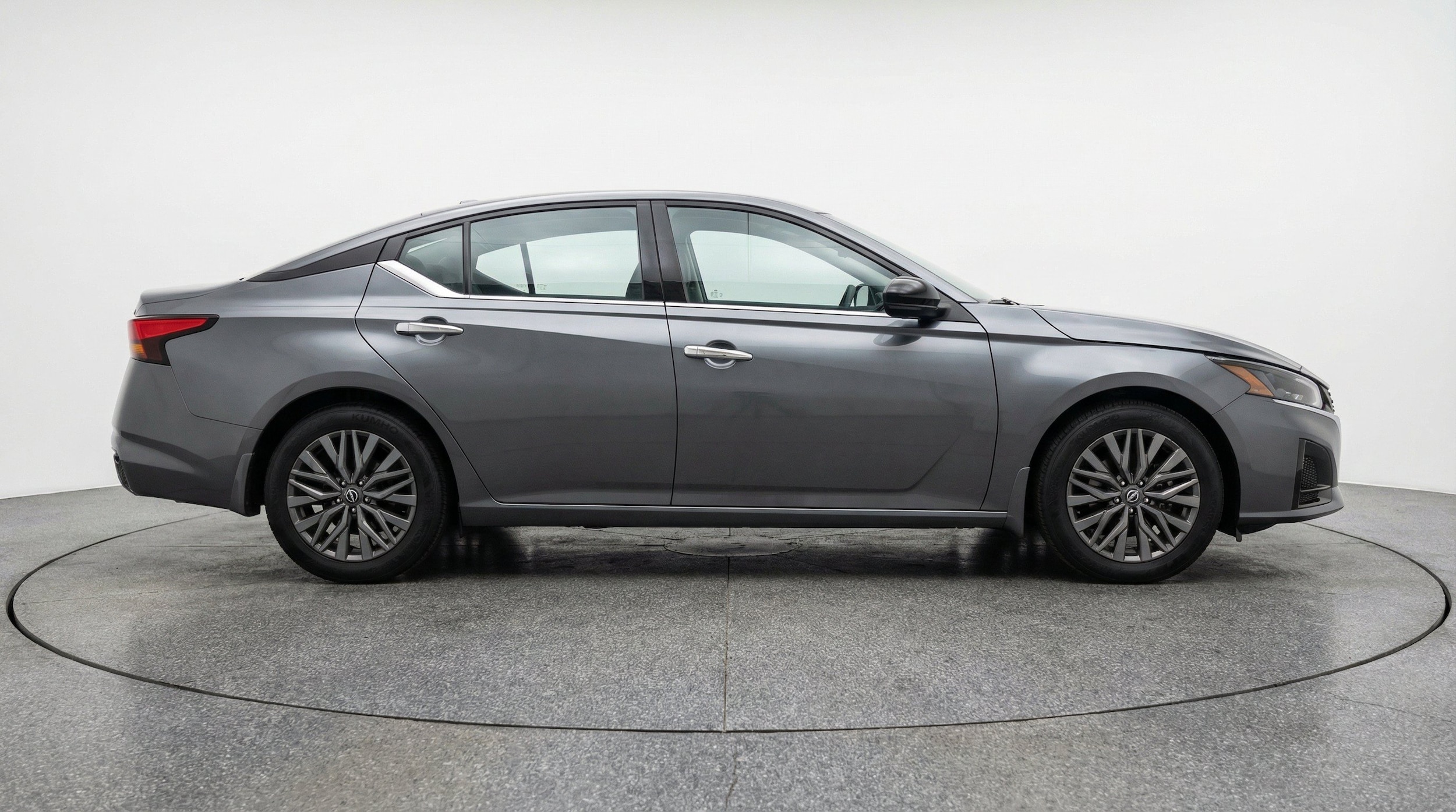 Thumbnail: 2025 Nissan Altima - 10