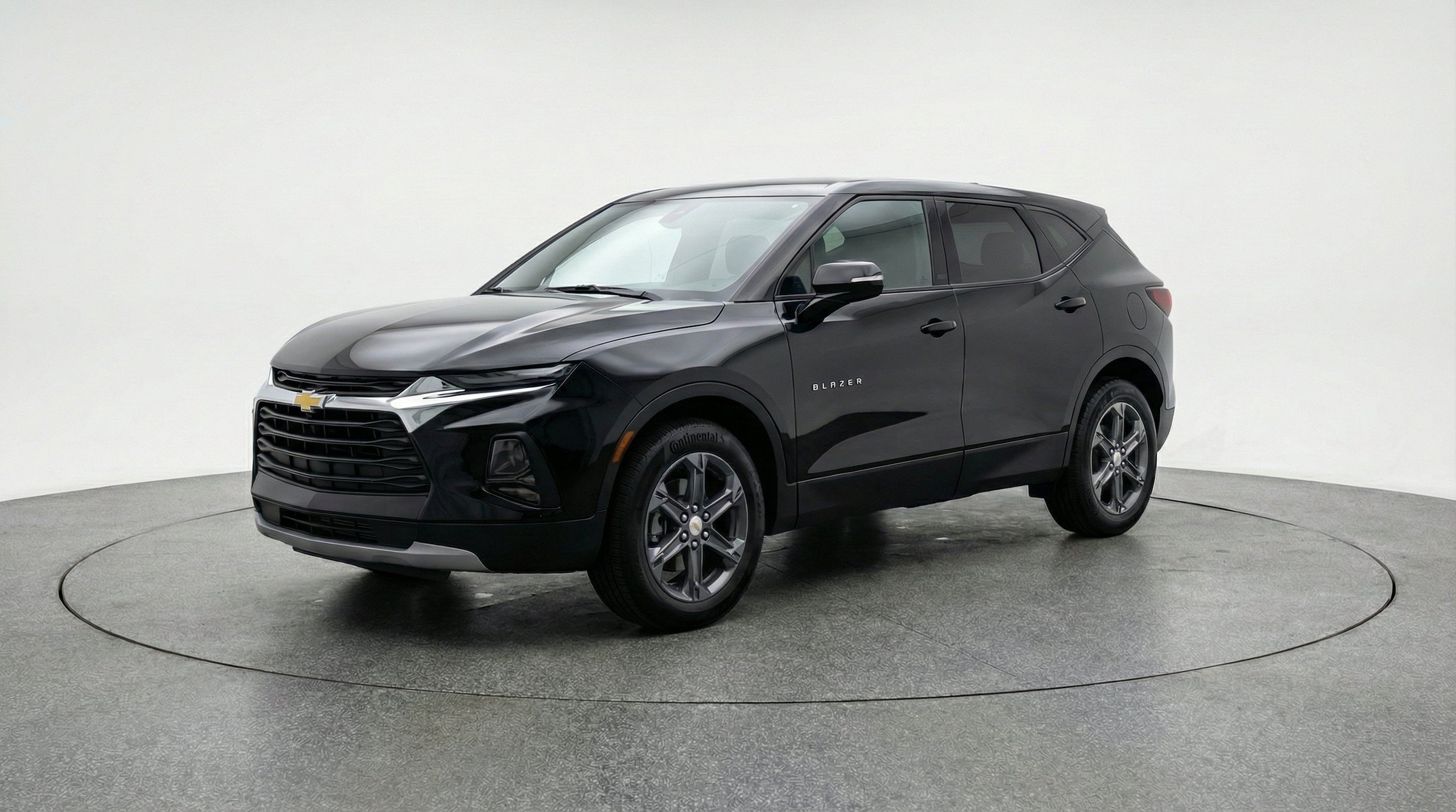 Thumbnail: 2025 Chevrolet Blazer - 3