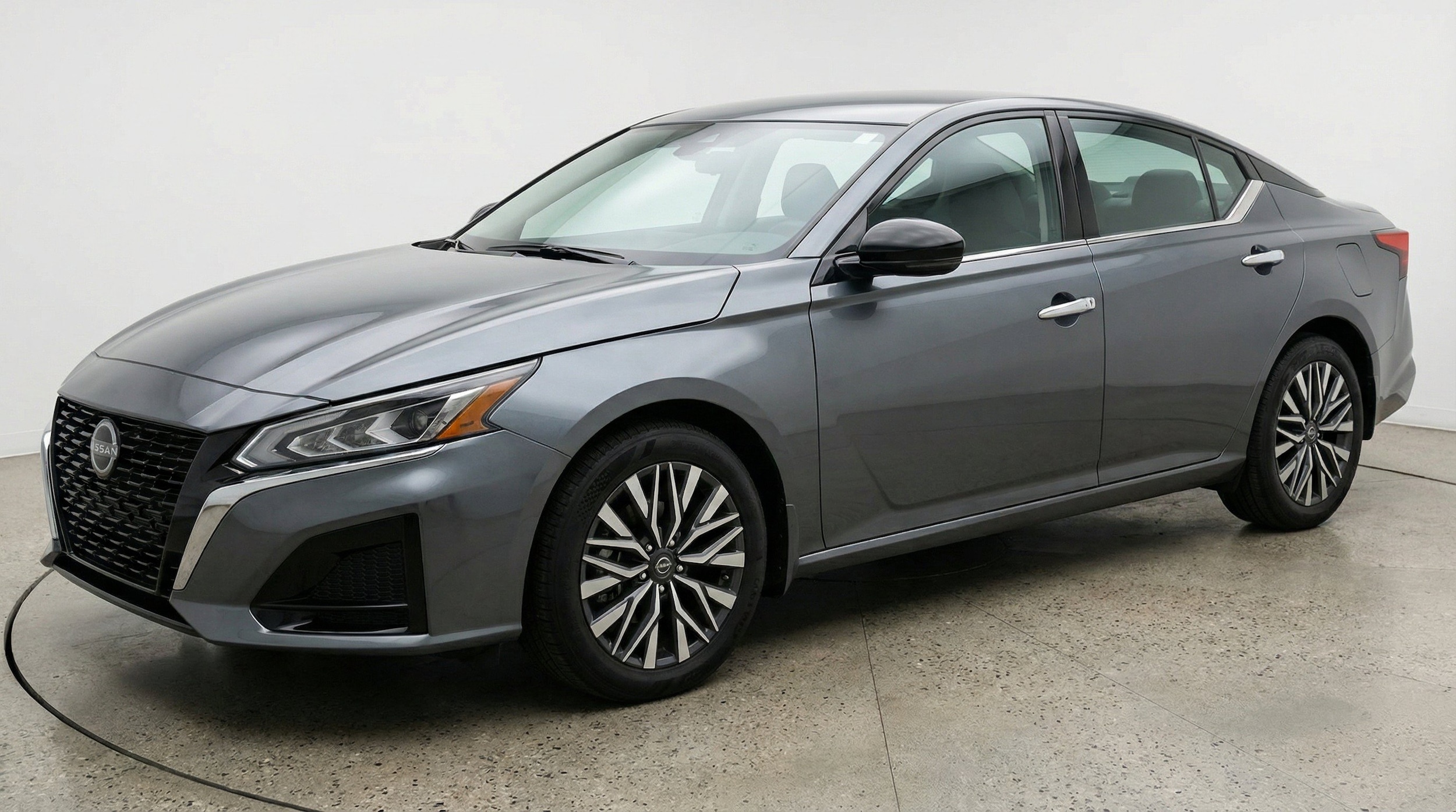 Thumbnail: 2025 Nissan Altima - 3