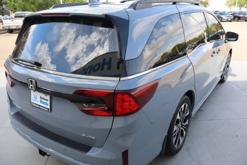 New 2027 Honda Odyssey Elite Minivan/Van