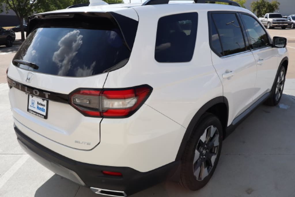 New 2026 Honda Pilot Elite SUV