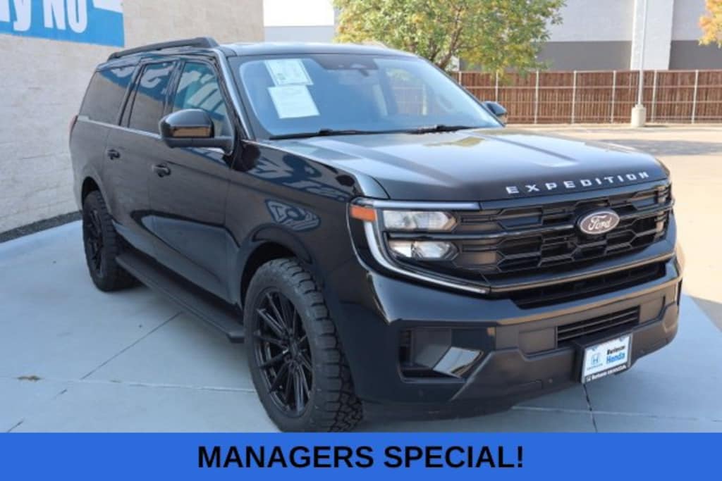 Used 2025 Ford Expedition Max Active SUV