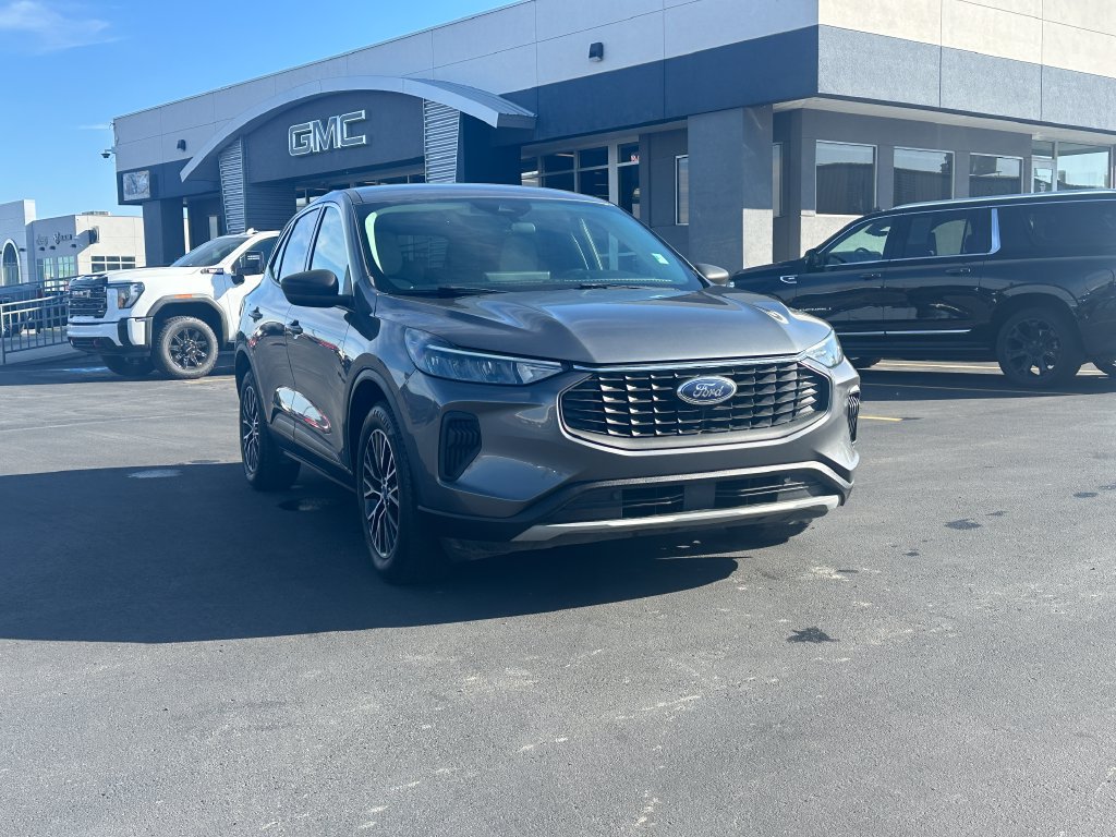 2023 Ford Escape