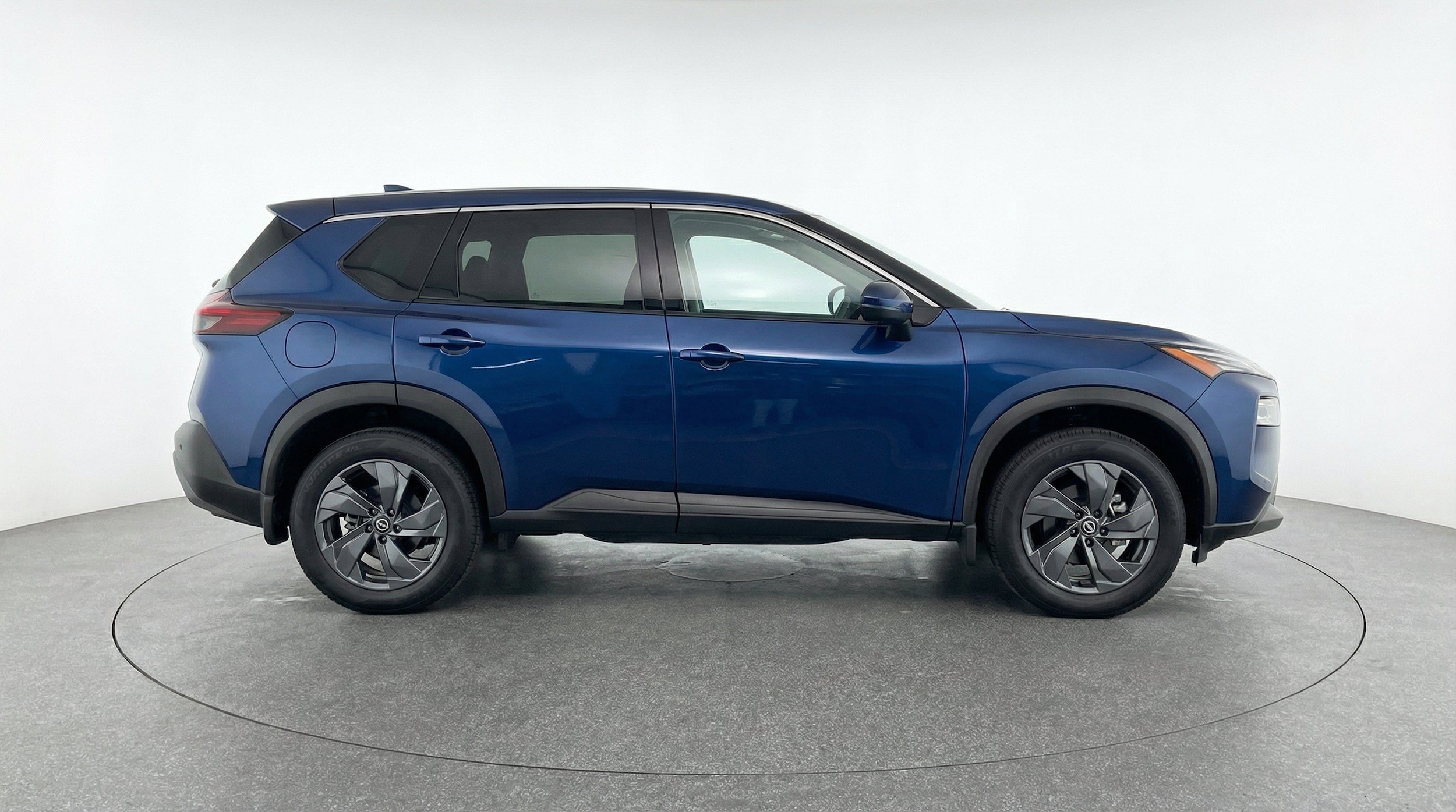 Thumbnail: 2025 Nissan Rogue - 10