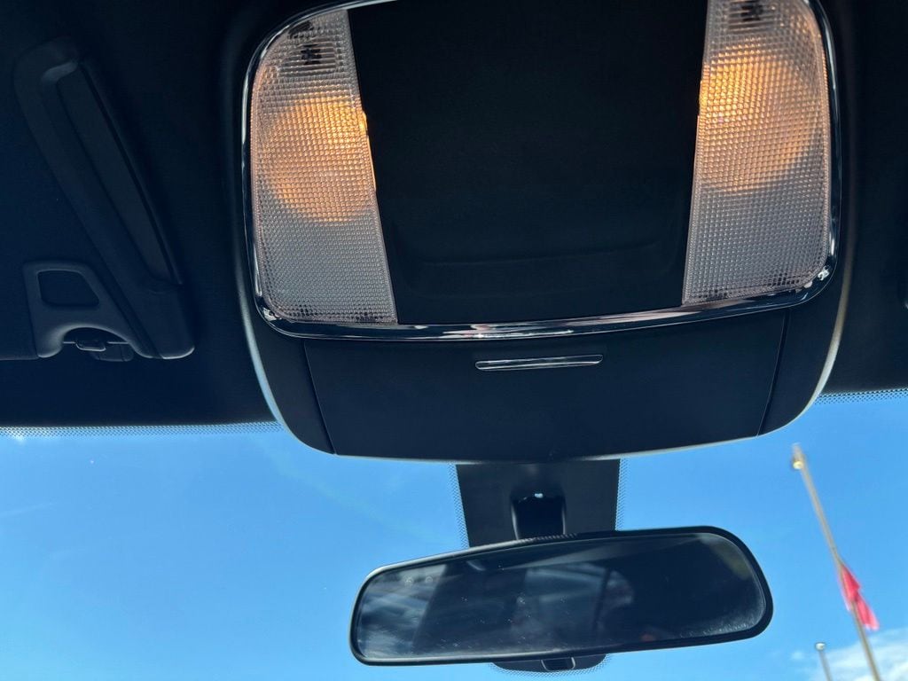 2021 Dodge Challenger SXT - Photo 19