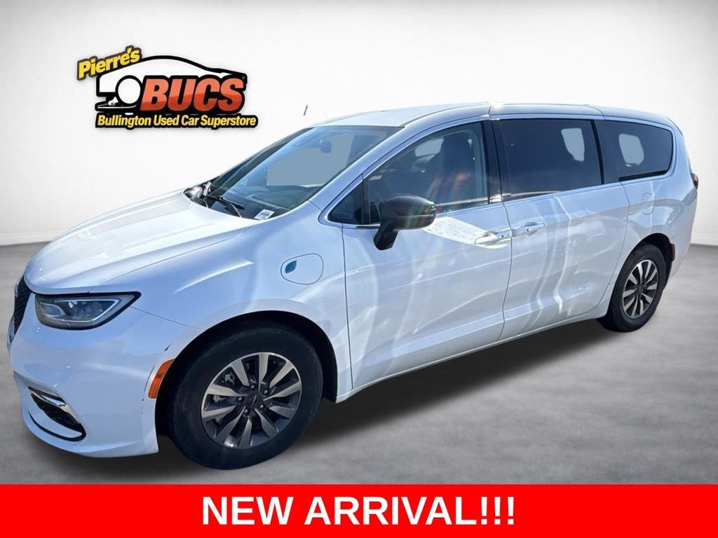 Used 2024 Chrysler Pacifica Hybrid Select Minivan/Van