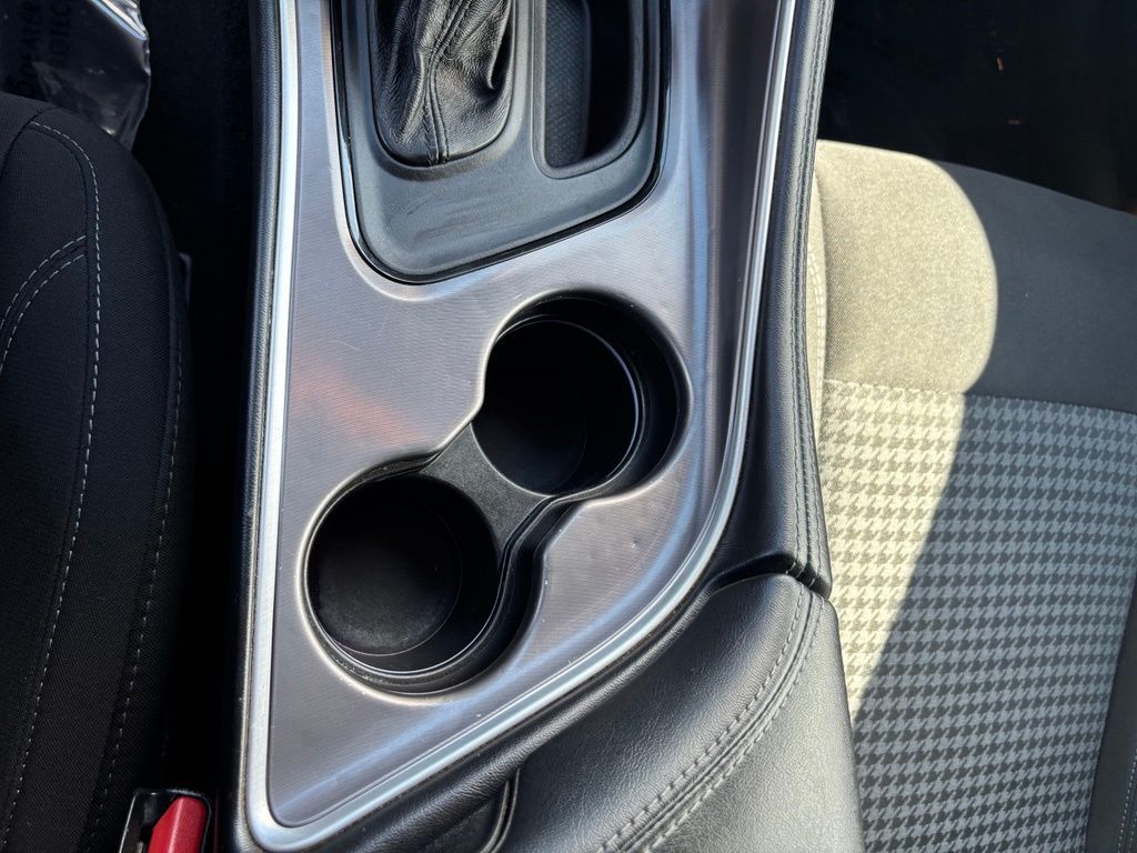2021 Dodge Challenger SXT - Photo 17