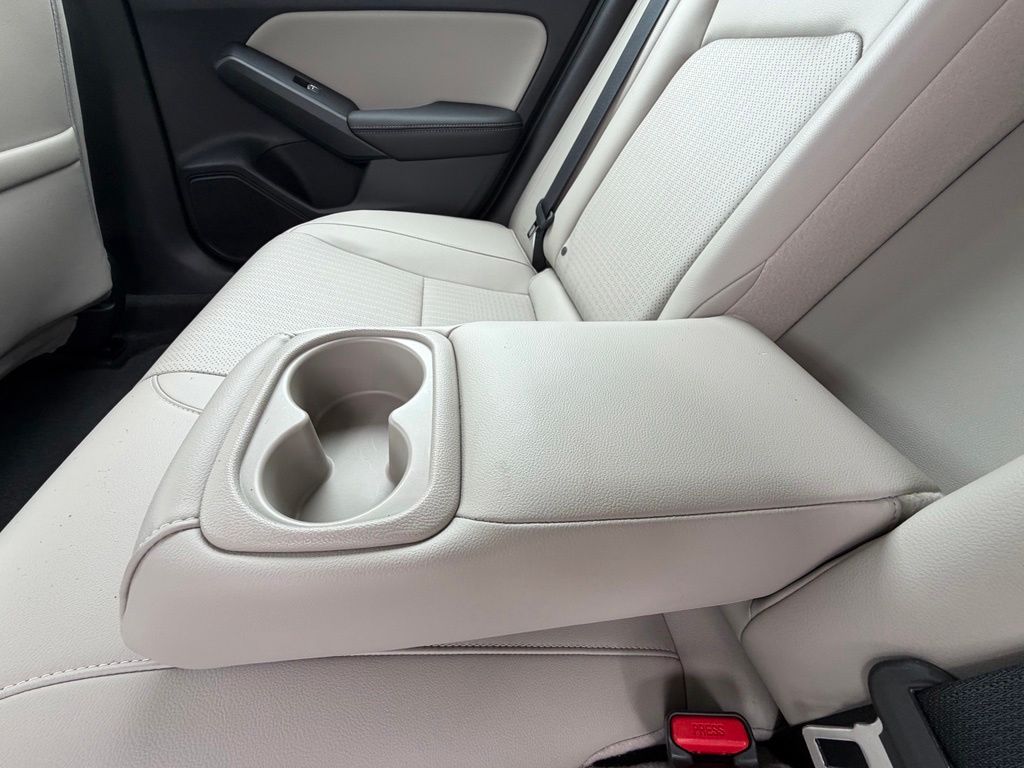 2023 Honda Civic Hatchback EX-L - Photo 18