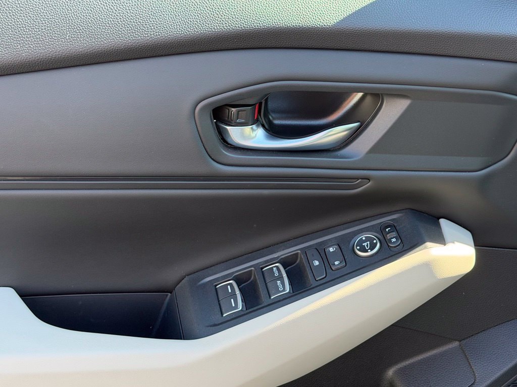 2023 Honda Accord EX - Photo 18