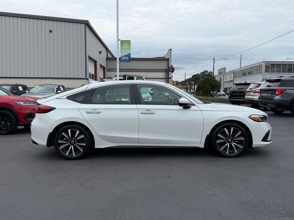 2023 Honda Civic Hatchback EX-L - Photo 22